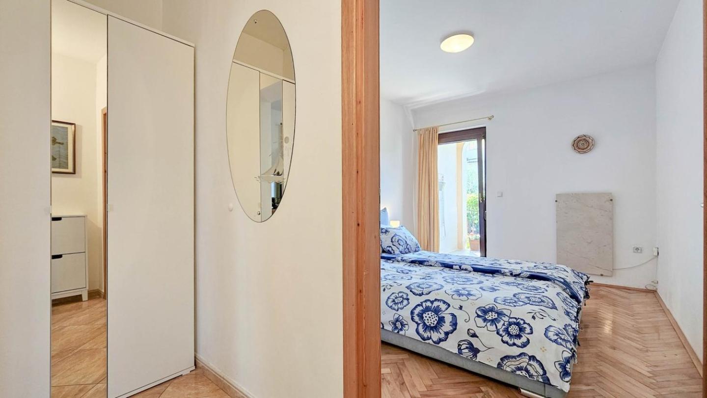 Apartments Maria Novigrad  Екстер'єр фото